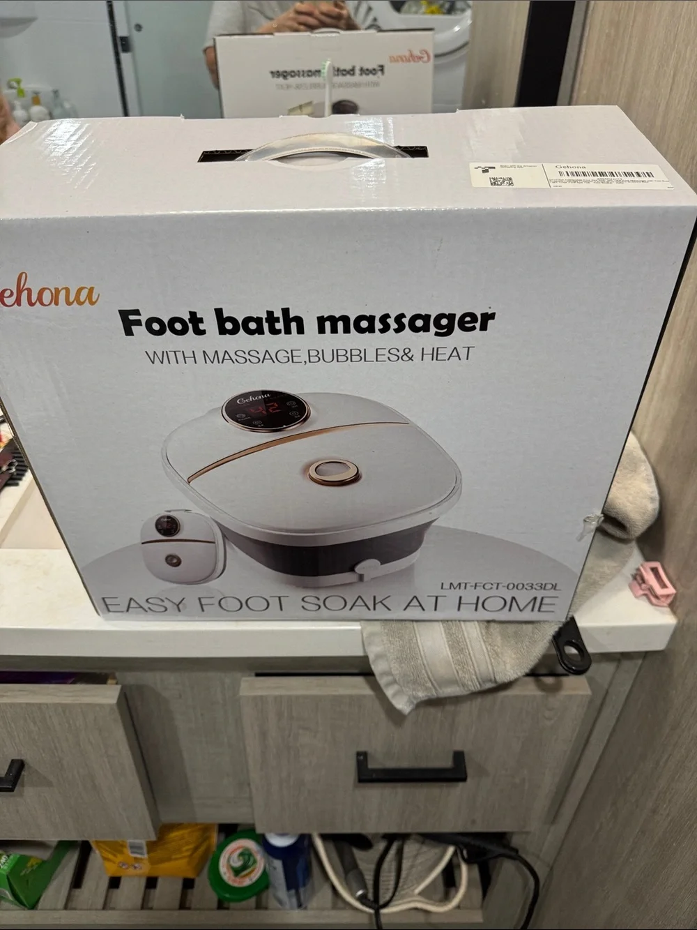 White Foot Bath Massager with Bubbles & Heat